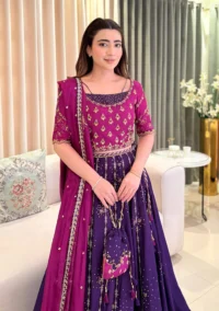 20630_zarnab-lehenga-set-with-potli-bag-image-two