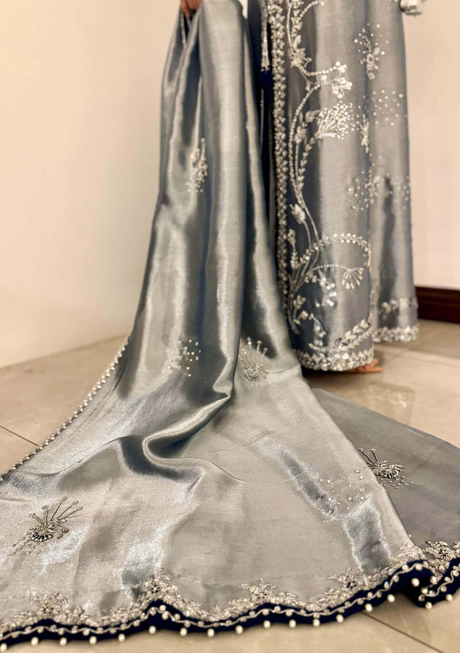 21211_serena-with-pants-dupatta-image-six